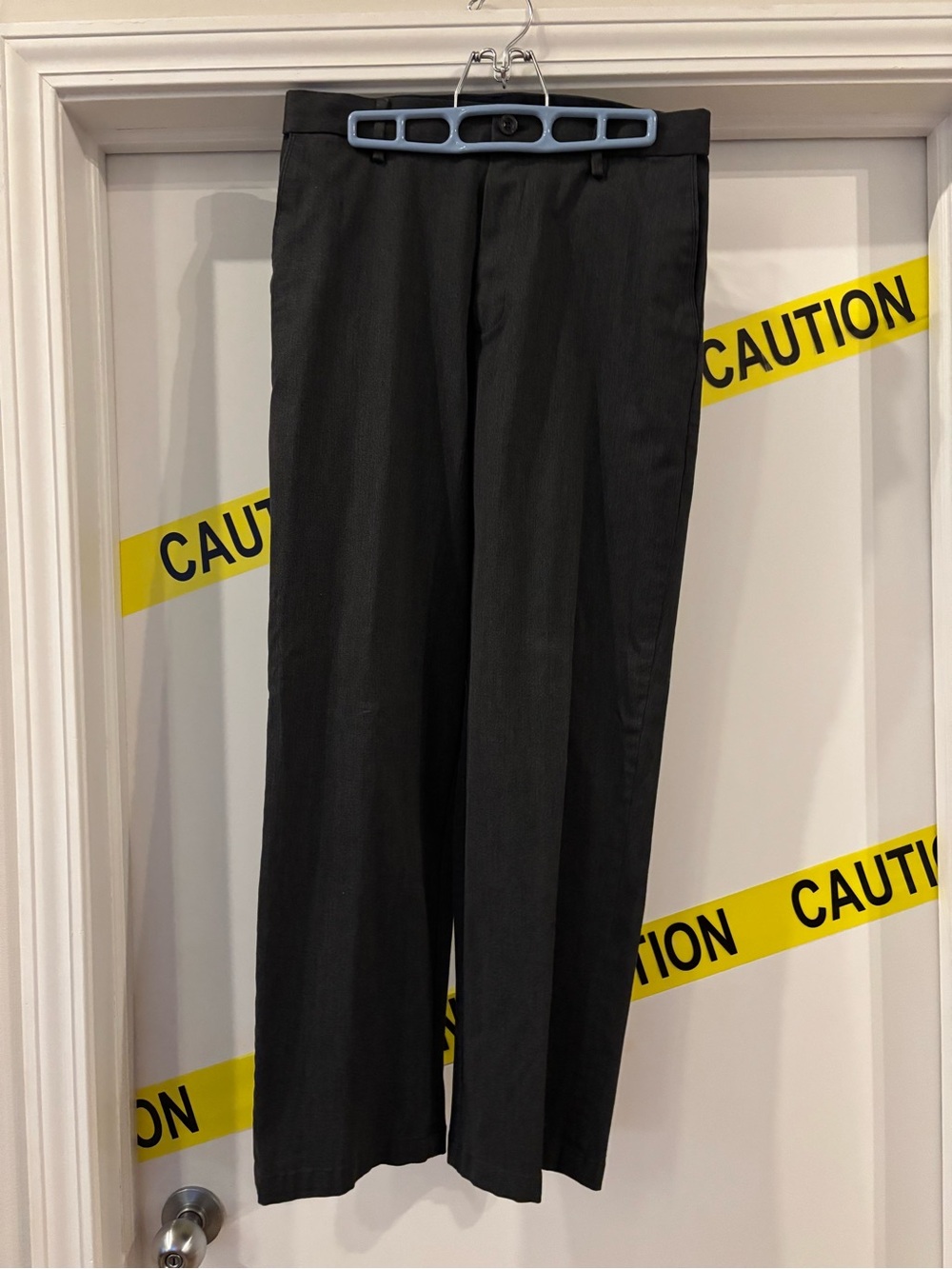 Dockers men’s slacks dark grey, relaxed fit, 30x30